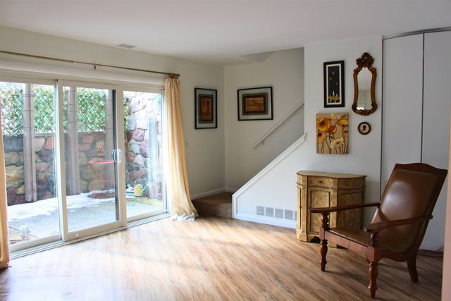 3860 Greenleaf Circle, Kalamazoo, MI 49008