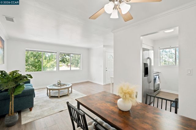 1005 Mohr Ln 4, Concord, CA 94518