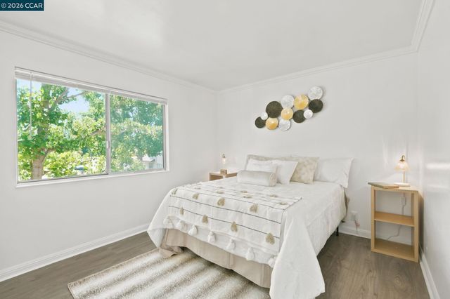 1005 Mohr Ln 4, Concord, CA 94518