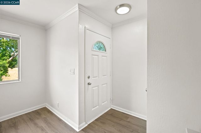1005 Mohr Ln 4, Concord, CA 94518