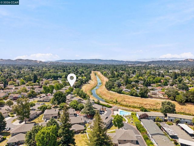 1005 Mohr Ln 4, Concord, CA 94518