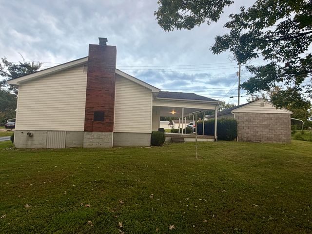 119 Bratcher Lane, Berea, KY 40403