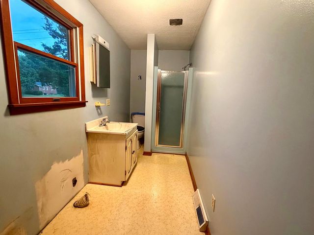 119 Bratcher Lane, Berea, KY 40403