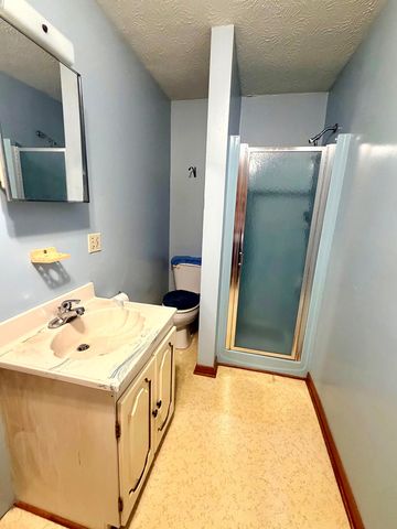 119 Bratcher Lane, Berea, KY 40403
