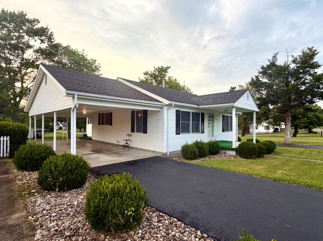 119 Bratcher Lane, Berea, KY 40403