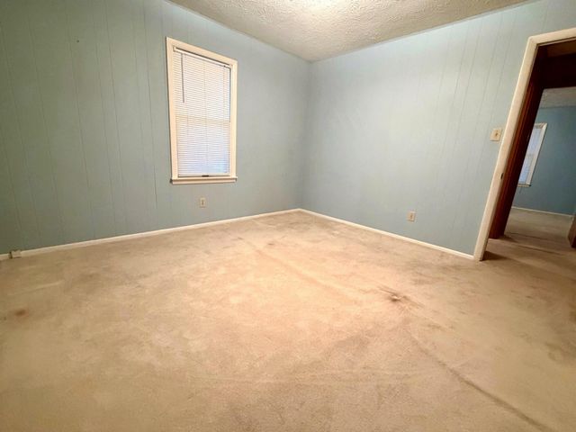 119 Bratcher Lane, Berea, KY 40403