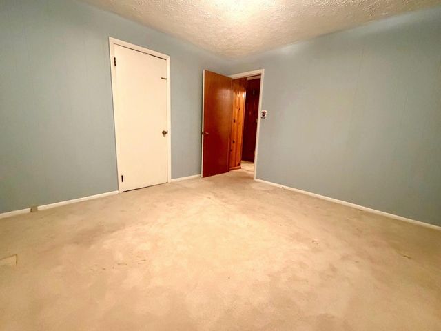 119 Bratcher Lane, Berea, KY 40403