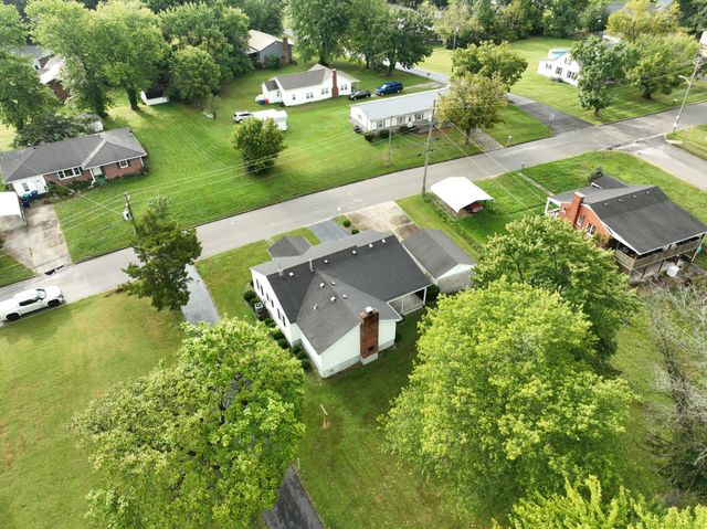 119 Bratcher Lane, Berea, KY 40403