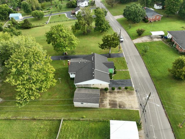 119 Bratcher Lane, Berea, KY 40403
