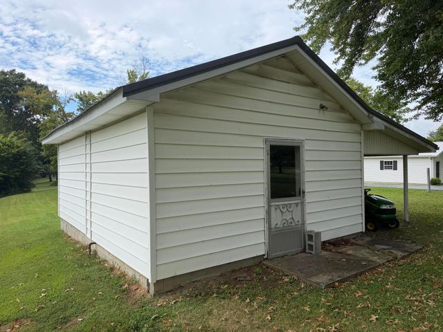 119 Bratcher Lane, Berea, KY 40403