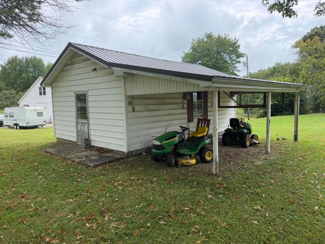119 Bratcher Lane, Berea, KY 40403