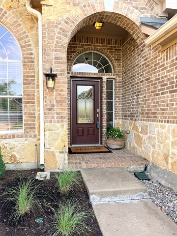 10100 Renwick Cove, Fort Worth, TX 76244