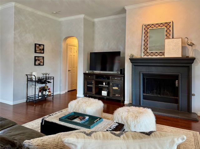 10100 Renwick Cove, Fort Worth, TX 76244