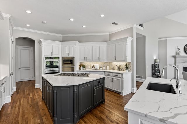 1106 Waterfall Drive, Mckinney, TX 75072