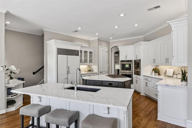 1106 Waterfall Drive, Mckinney, TX 75072