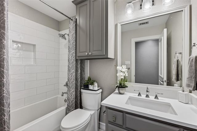 1106 Waterfall Drive, Mckinney, TX 75072