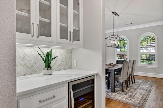 1106 Waterfall Drive, Mckinney, TX 75072