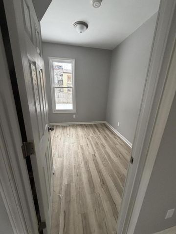 1646 Center STREET, Racine, WI 53403