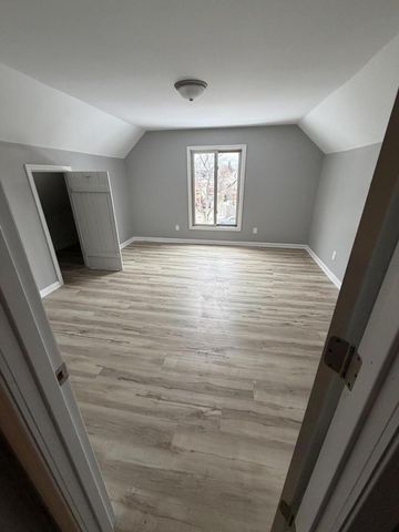 1646 Center STREET, Racine, WI 53403