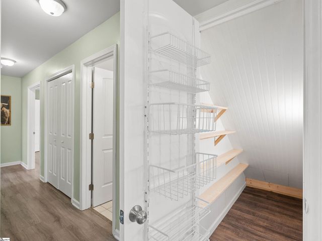 381 Deer Farm Pond Lane, Fair Play, SC 29621