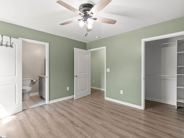 381 Deer Farm Pond Lane, Fair Play, SC 29621