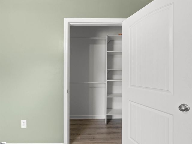 381 Deer Farm Pond Lane, Fair Play, SC 29621