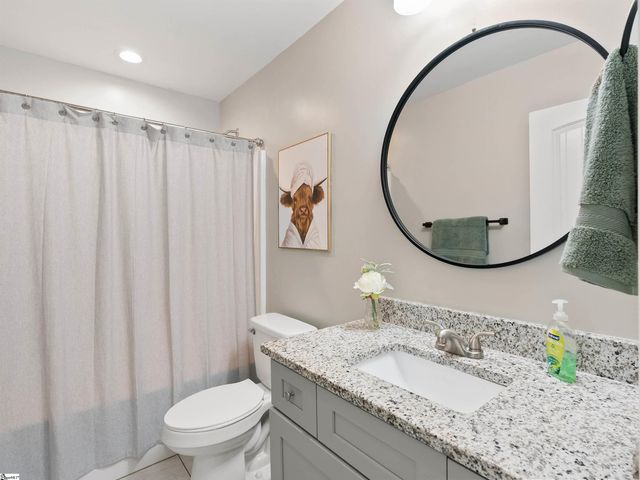 381 Deer Farm Pond Lane, Fair Play, SC 29621