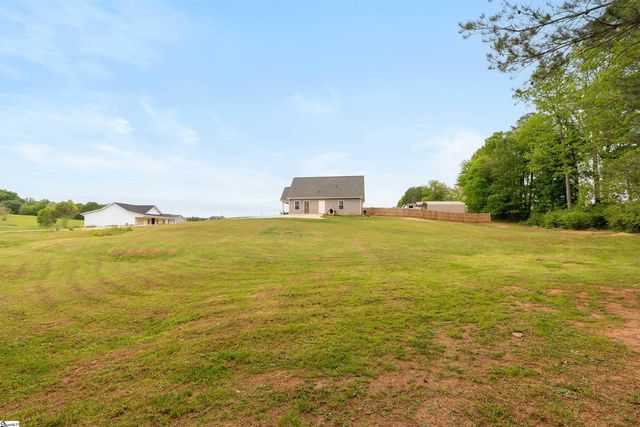 381 Deer Farm Pond Lane, Fair Play, SC 29621