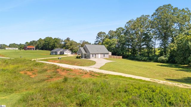381 Deer Farm Pond Lane, Fair Play, SC 29621