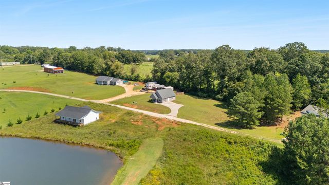 381 Deer Farm Pond Lane, Fair Play, SC 29621
