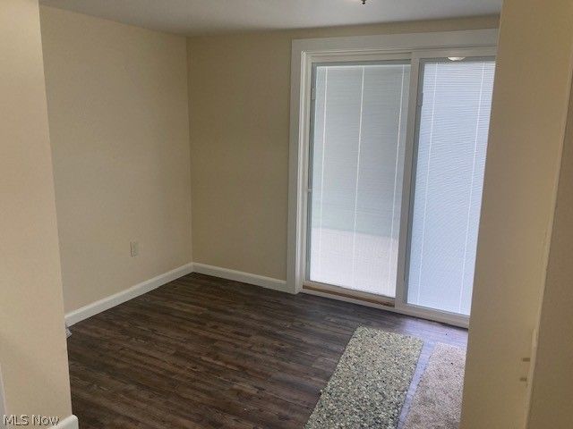 310 N Mecca Street, Cortland, OH 44410