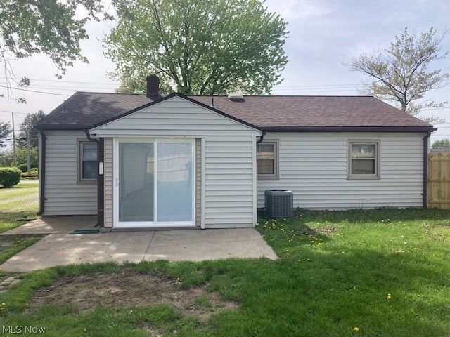 310 N Mecca Street, Cortland, OH 44410