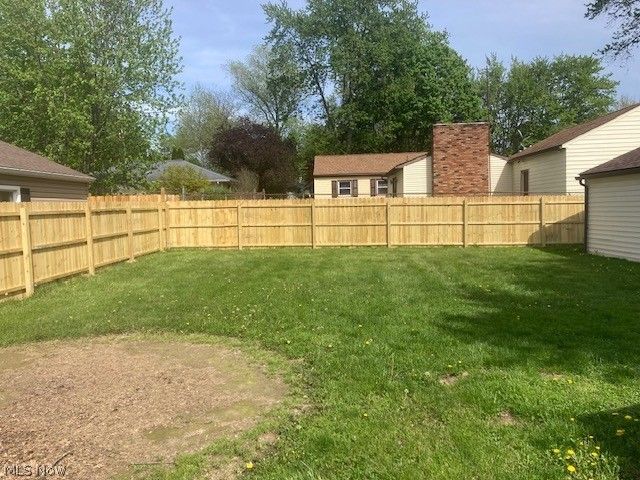 310 N Mecca Street, Cortland, OH 44410