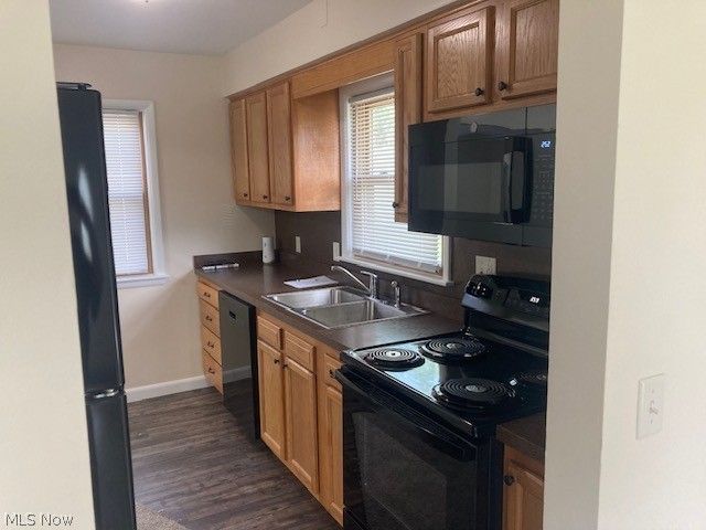 310 N Mecca Street, Cortland, OH 44410