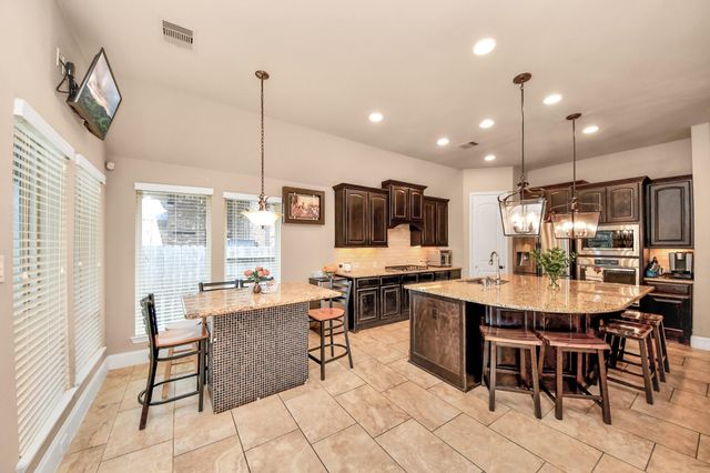 15226 Foxwood Arbor Lane, Cypress, TX 77429