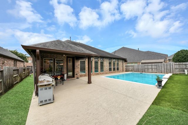 15226 Foxwood Arbor Lane, Cypress, TX 77429