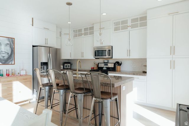 1873 TRAIL HEIGHTS DR, Riverton, UT 84065