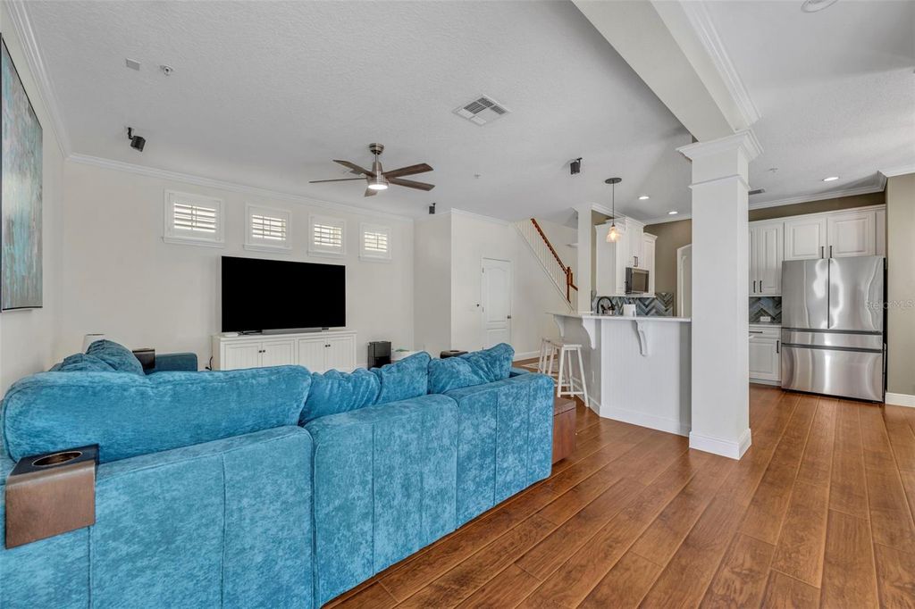 Image 12 of property listing at 5343 BRADY LANE, Orlando, FL 32814