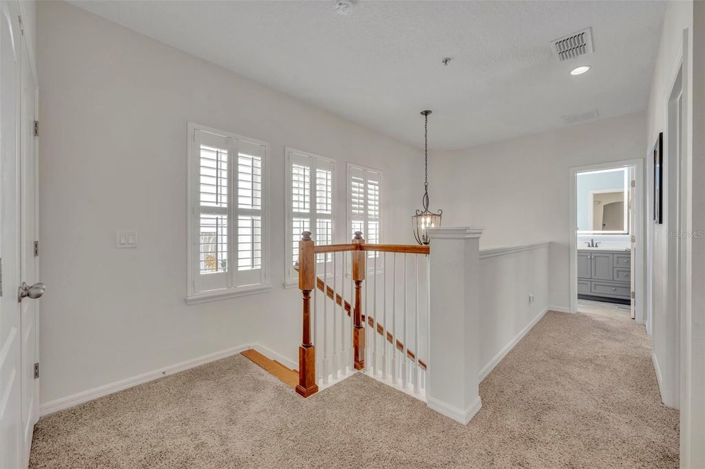 Image 22 of property listing at 5343 BRADY LANE, Orlando, FL 32814