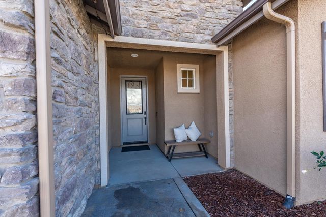 247 Rebel Avenue, Reedley, CA 93654