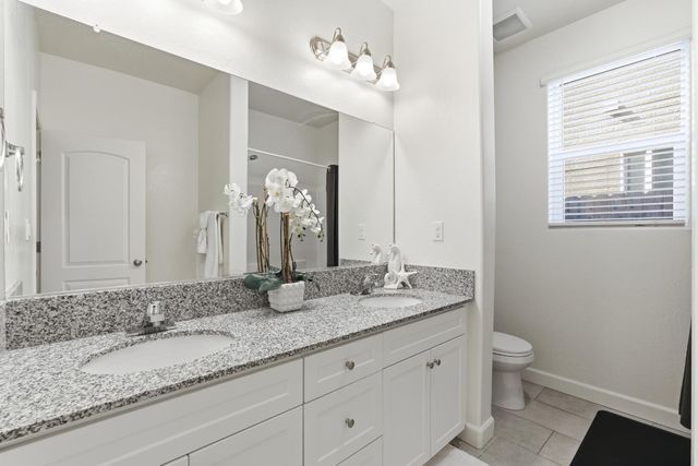 247 Rebel Avenue, Reedley, CA 93654