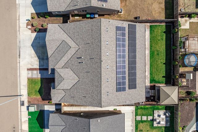 247 Rebel Avenue, Reedley, CA 93654