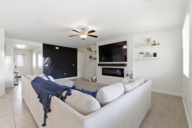 247 Rebel Avenue, Reedley, CA 93654