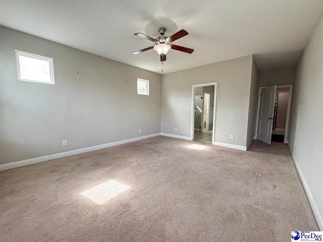 1073 Wessex Dr, Florence, SC 29501