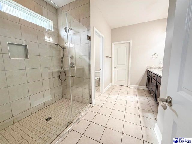 1073 Wessex Dr, Florence, SC 29501