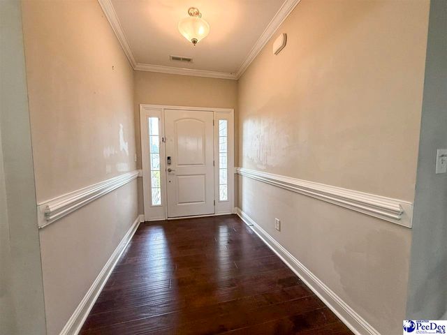 1073 Wessex Dr, Florence, SC 29501