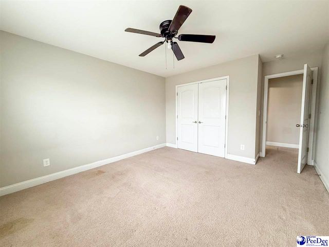 1073 Wessex Dr, Florence, SC 29501