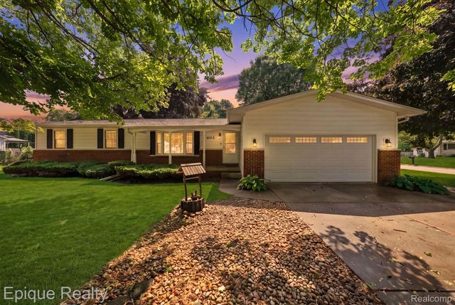 2083 Holly Tree Drive, Davison Township, MI 48423