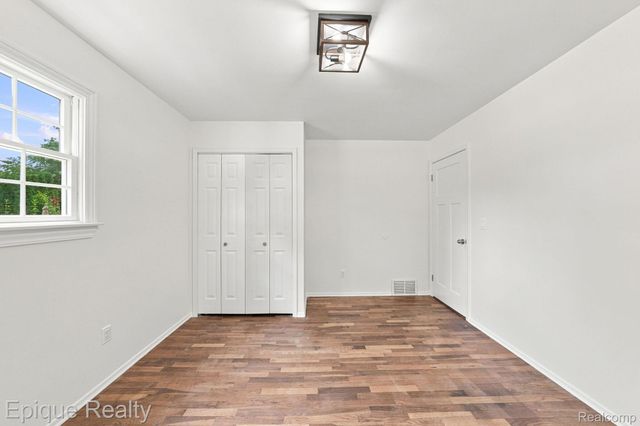 2083 Holly Tree Drive, Davison Township, MI 48423