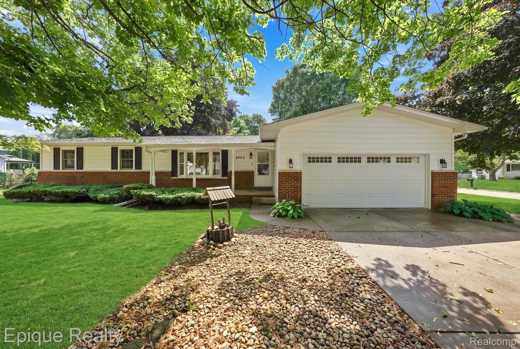 2083 Holly Tree Drive, Davison Township, MI 48423